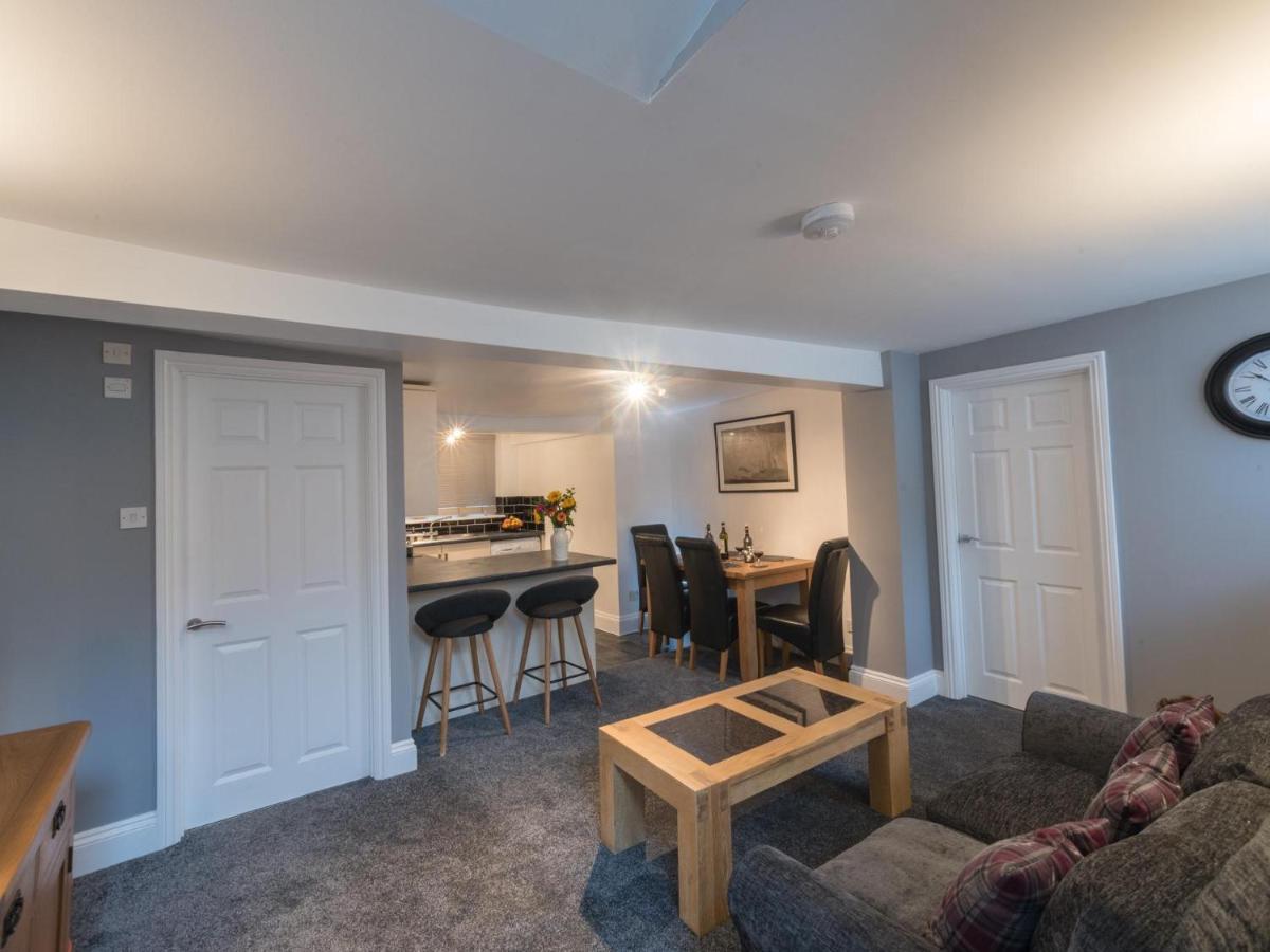 Southernhay Basement Apartment Exeter Exterior foto